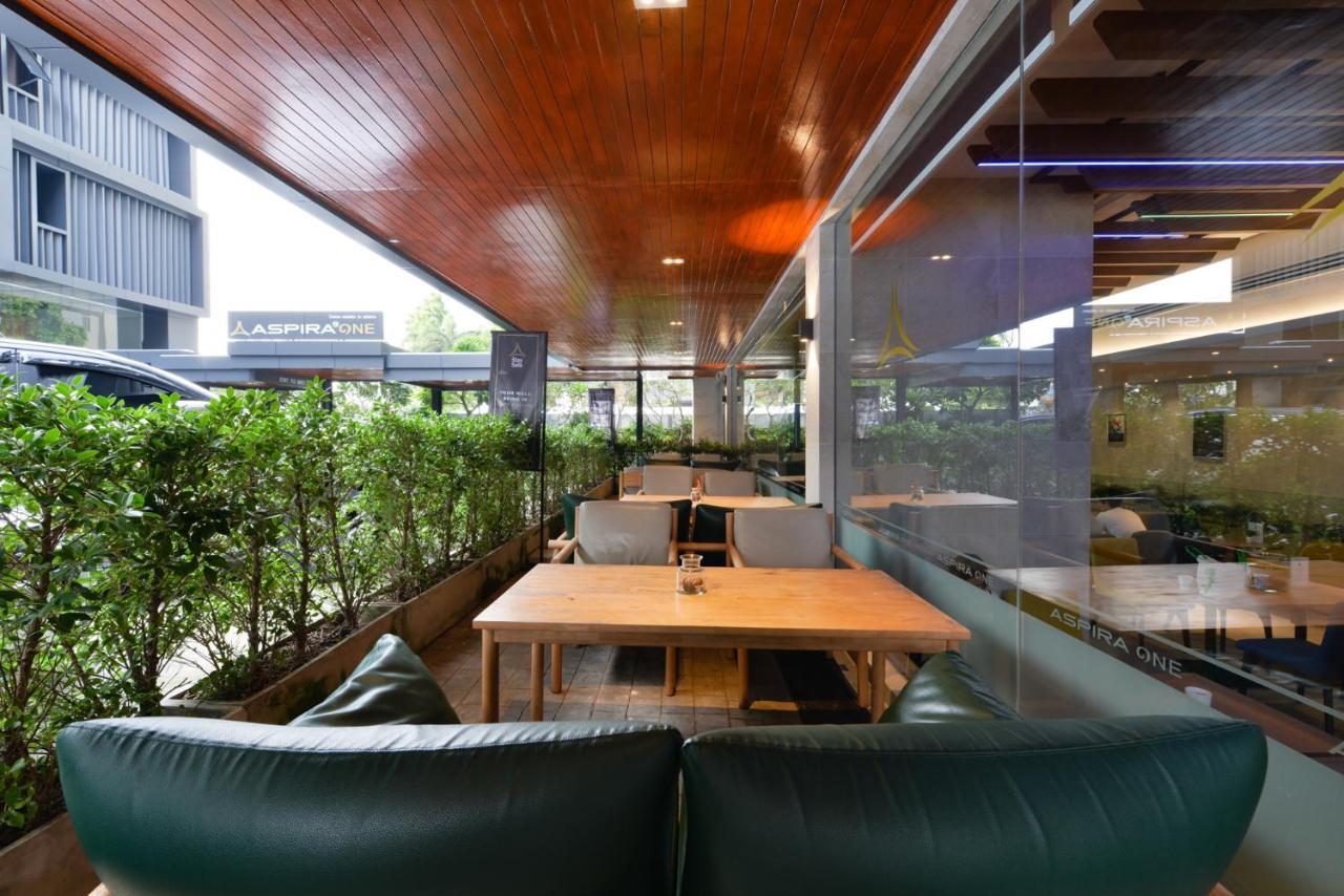Aspira One Sutthisan Bangkok Exterior foto